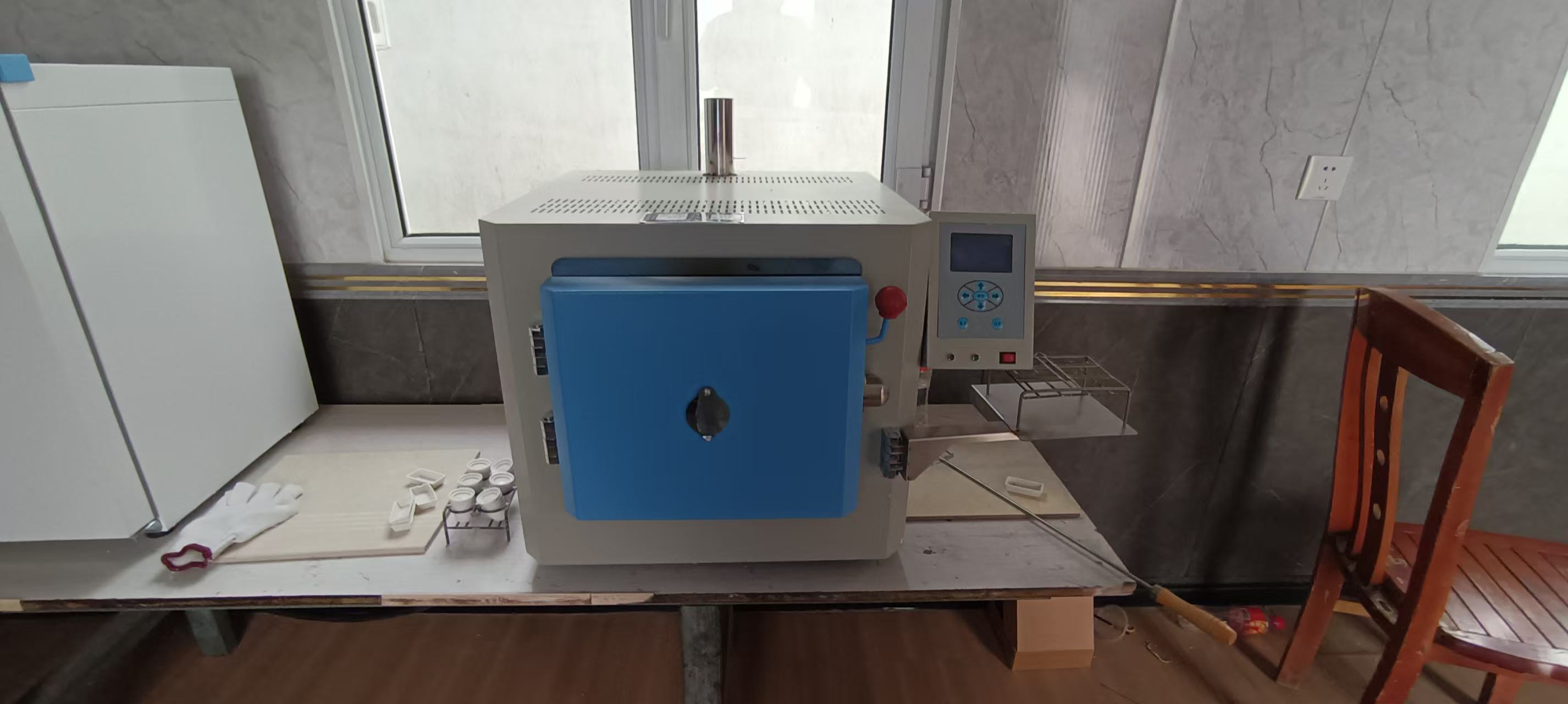 Apakah yang perlu diberi perhatian semasa menguji abu arang batu?